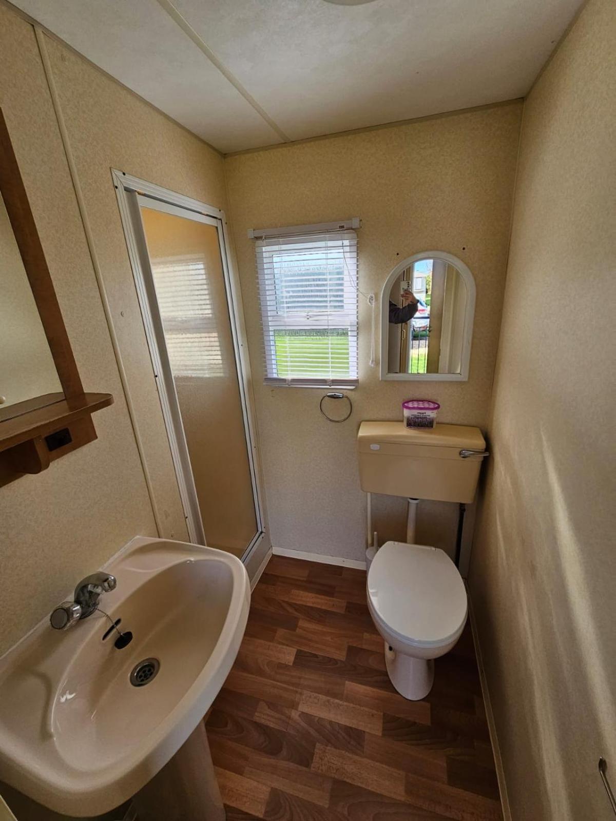 Caravan Holiday Let 2 Bedroom Happy Days South Chapel Saint Leonards 05 Exterior photo
